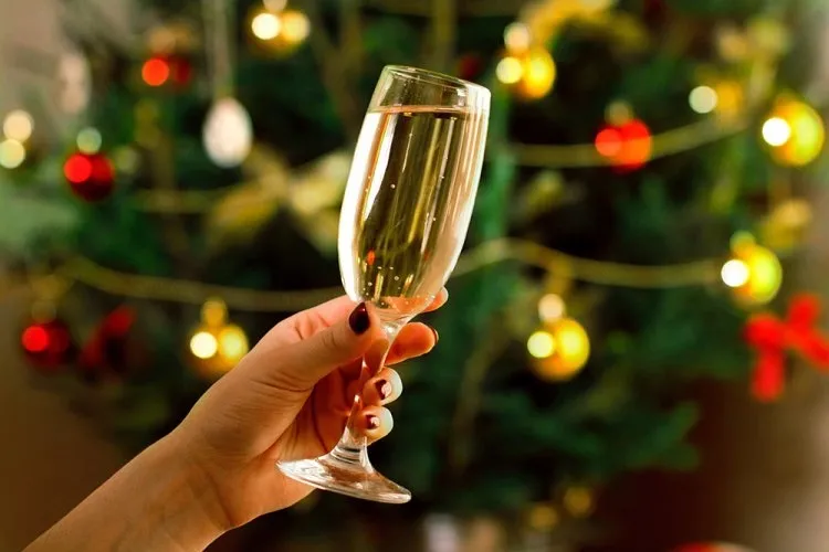 Božićni domjenak u Drvenoj bajci: miris blagdana, tradicionalni okusi i topla atmosfera