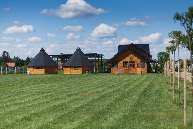 How rustic wooden houses provide a unique experience of escaping stress