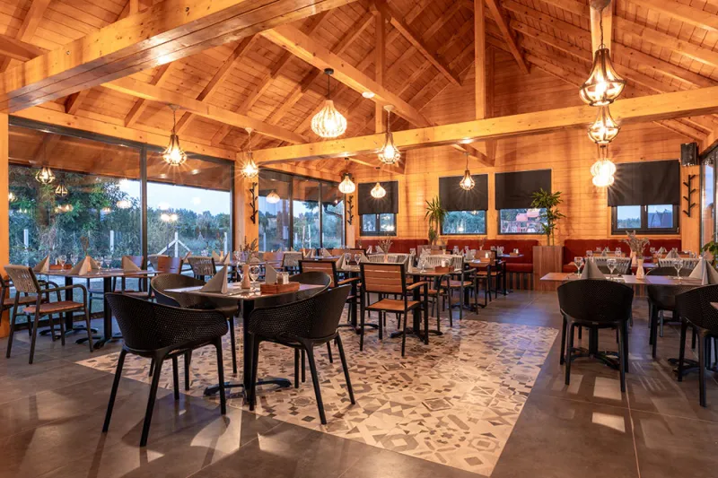 Dnevne svečanosti (pričesti/krizme/krštenja)